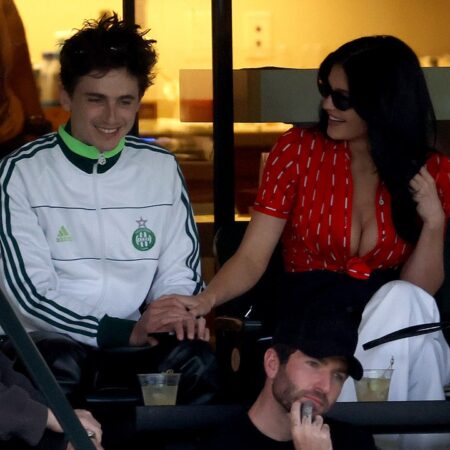 Тимоти Шаламе, Кайли и Кендалл Дженнер на Открытом чемпионате BNP Paribas