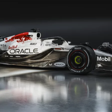 Red Bull почтит память Honda специальной белой ливреей на Гран-при Японии