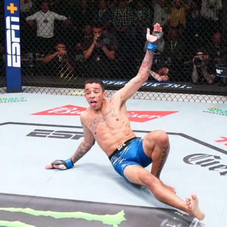 Карлос Пратес высоко оценен фанатами за выполнение желания болельщика с раком перед UFC Канзас-Сити