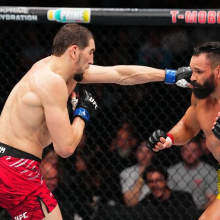 Мишель Перейра освистан после пассивного выступления и танцевального выхода на UFC Kansas City