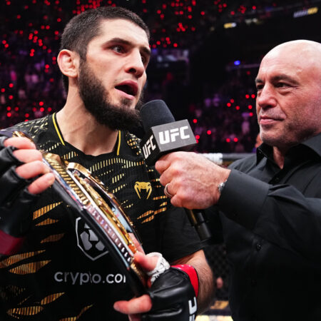 Матчмейкер UFC Хантер Кэмпбелл получил похвалу после поездки в Дагестан для переговоров о следующей защите титула Ислама Махачева