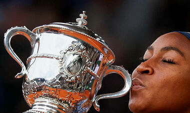 Триумф в Париже: Эпоха Коко Гофф Начинается