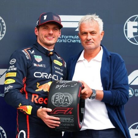 Макс Ферстаппен завоевал поул на Гран-при Великобритании