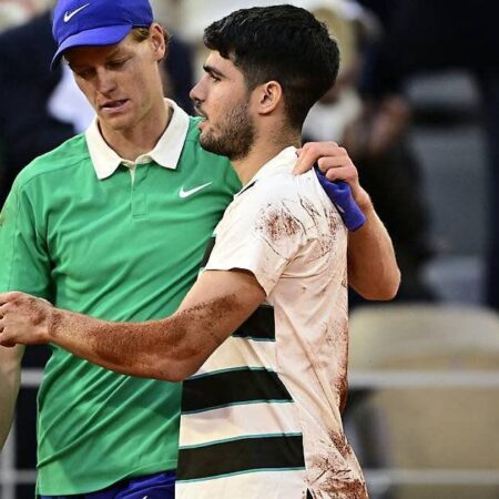 Алькарас против Синнера: кто завоюет титул на Уимблдоне?