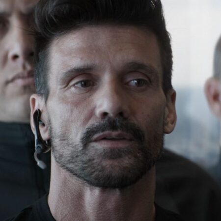 Фрэнк Грилло раскрывает проблемы с производством сериала-спин-оффа «Воина» и готов вернуться к своей роли