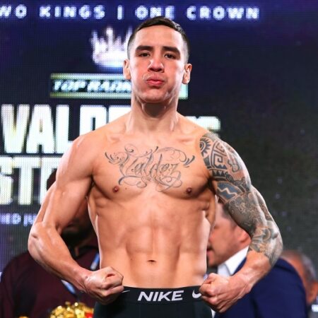 Оскар Вальдес: Возвращение в Мексике и стремление к третьему чемпионскому титулу