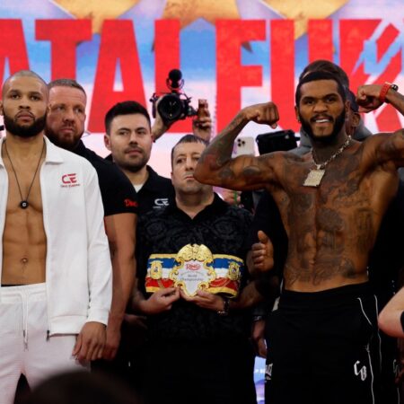 Крис Юбенк-младший против Конора Бенна: обсуждение пункта о весе для реванша