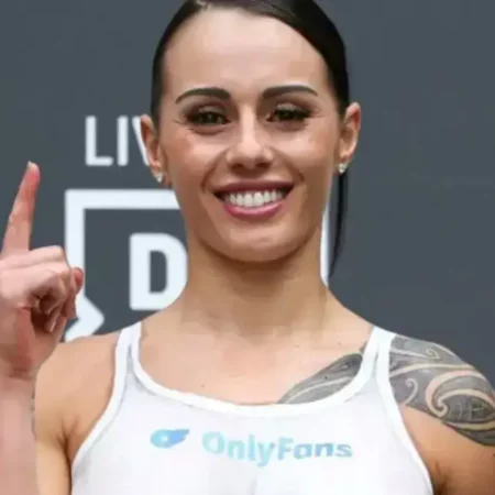 Элли Скотни Сразится за Бесспорный Титул в Андеркарде Пола-Дэвиса