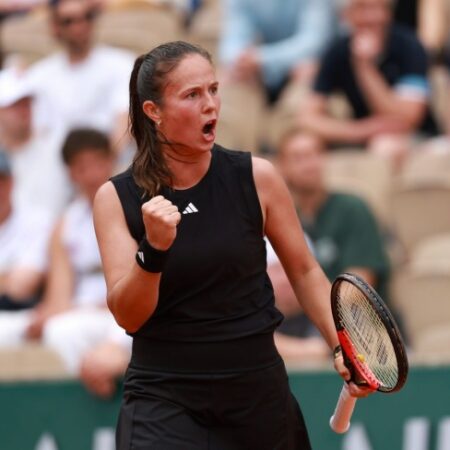 Дарья Касаткина Завершает Сезон Из-за Эмоционального Истощения