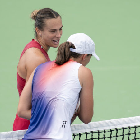 Триумф в Ухане: Сабаленка продлевает серию, Пегула и Швёнтек также идут дальше