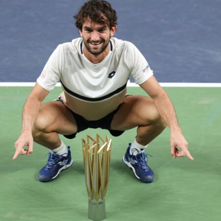 Валентин Вашеро сенсационно обыграл Новака Джоковича на Shanghai Masters