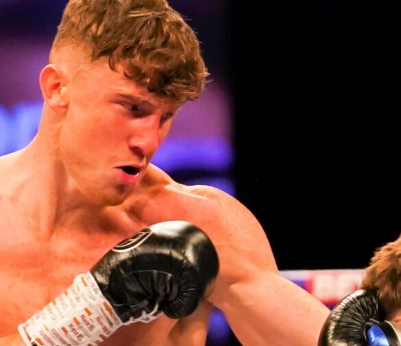 Брэдли Риа вдохновлен боем Кроллы и Мюррея перед встречей с Артуром