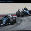 Mercedes устраняет проблемы с батареей после череды сходов в Ф1